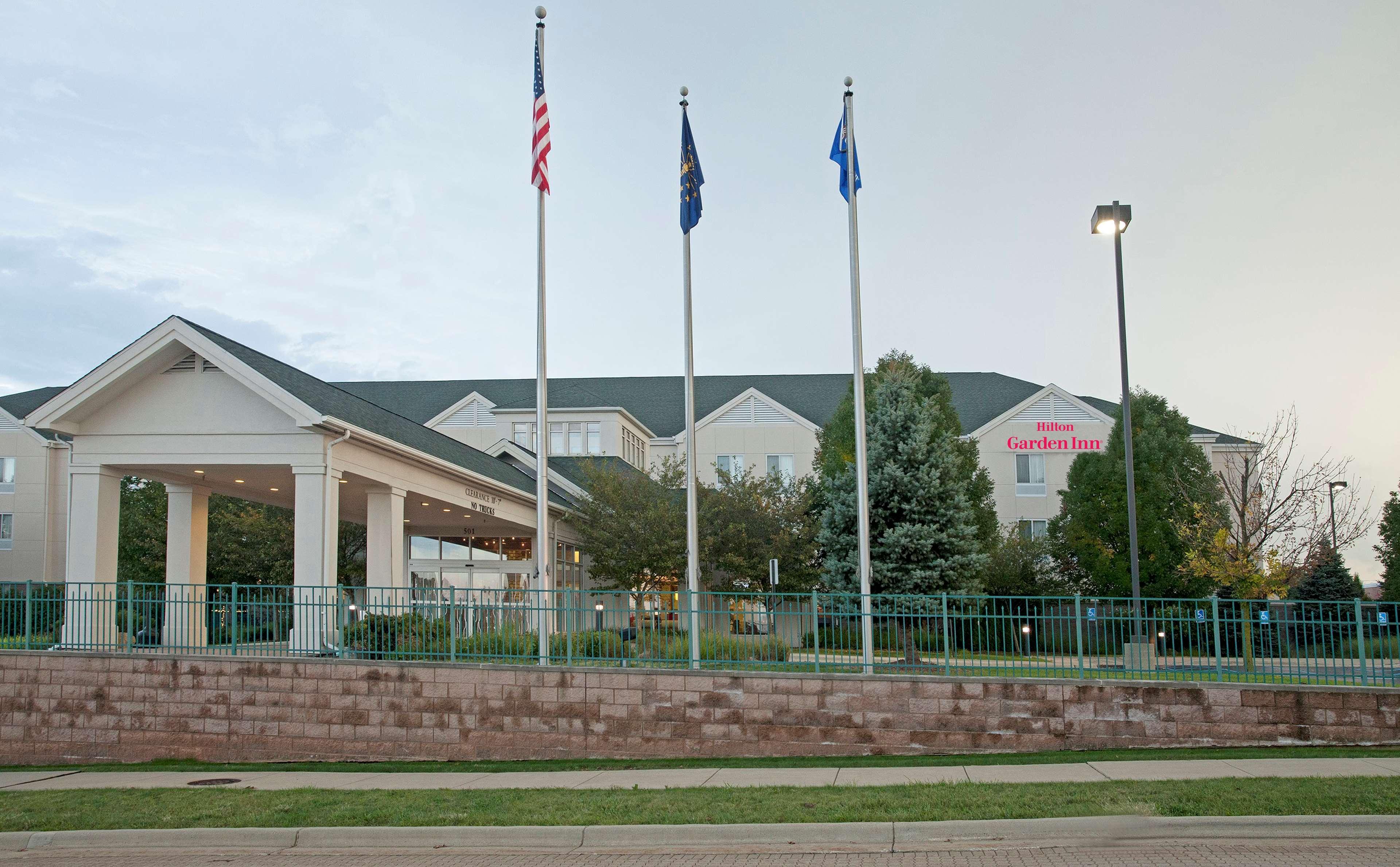 Hilton Garden Inn Честертон Экстерьер фото