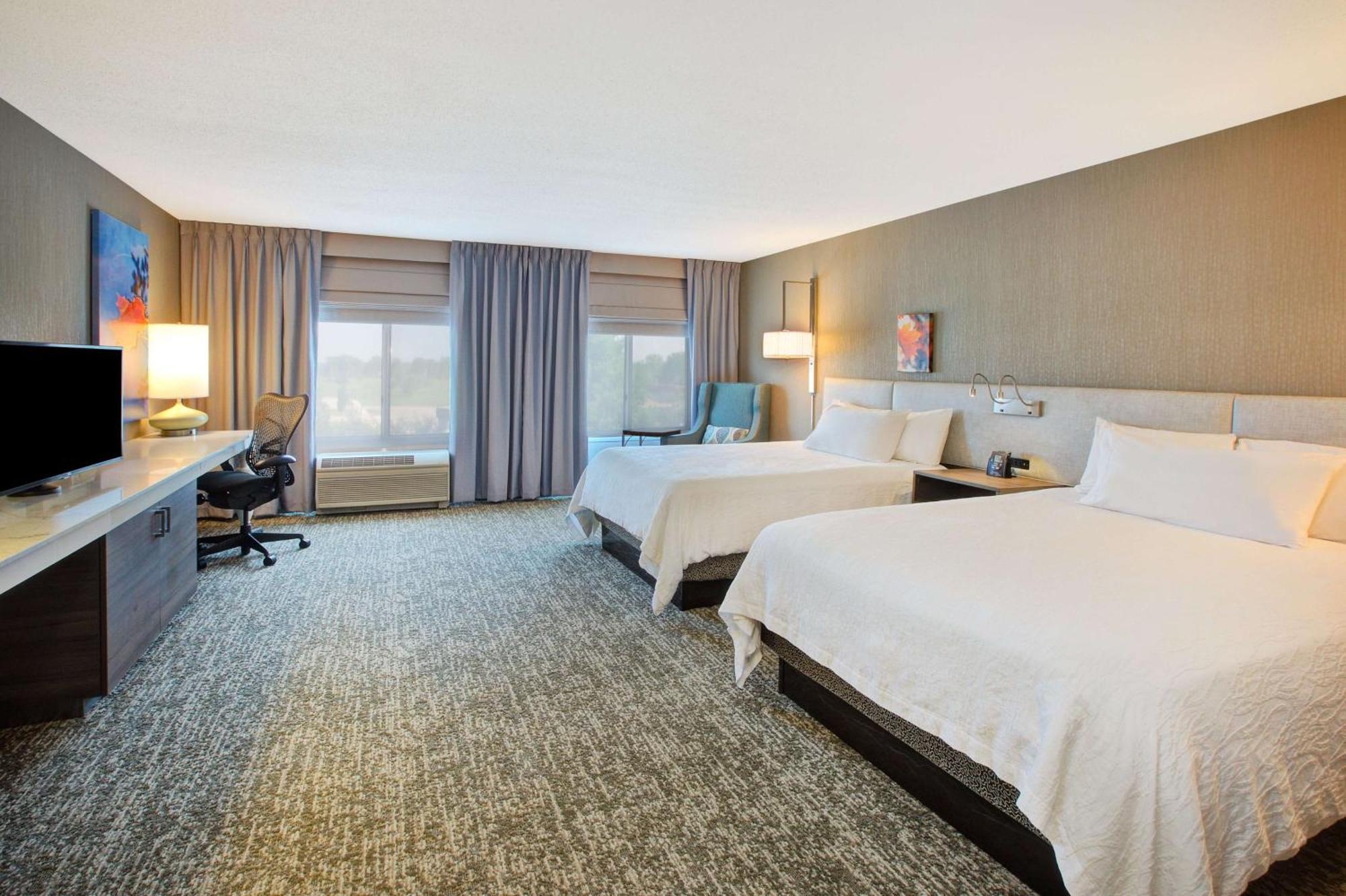 Hilton Garden Inn Честертон Экстерьер фото